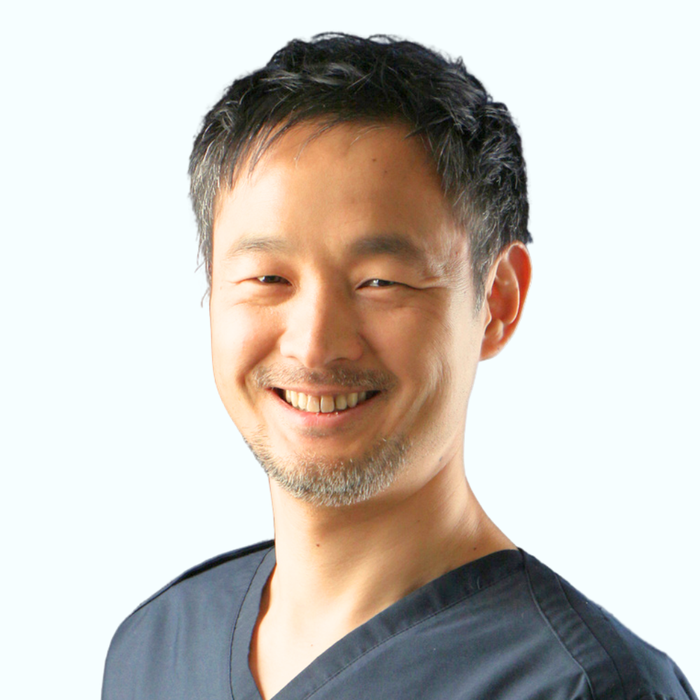 歯周病指導医/専門医 Dr.小塚
