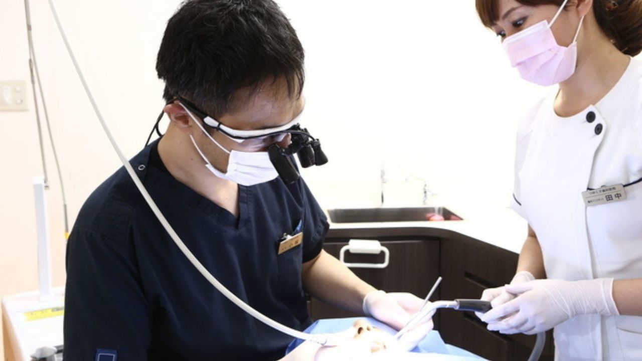 歯周病専門医の院長の監修の下、 専門的な歯周病治療を行います